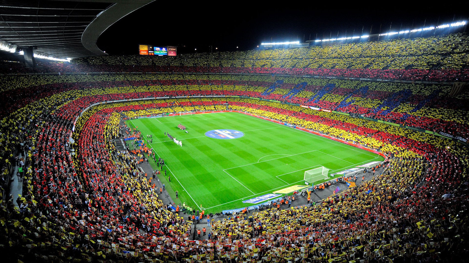 开云体育平台-争议红牌成转折，闪电三连击逆转，莱比锡客场史诗级翻盘，争议红牌引燃逆转导火索，莱比锡客场闪电三连击上演史诗翻盘